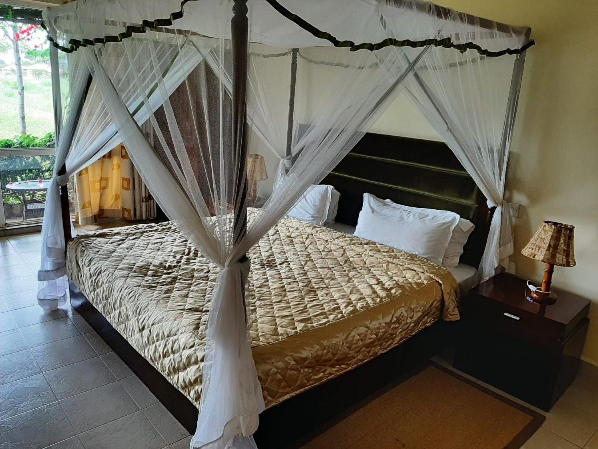 AA Lodge Amboseli Buitenkant foto