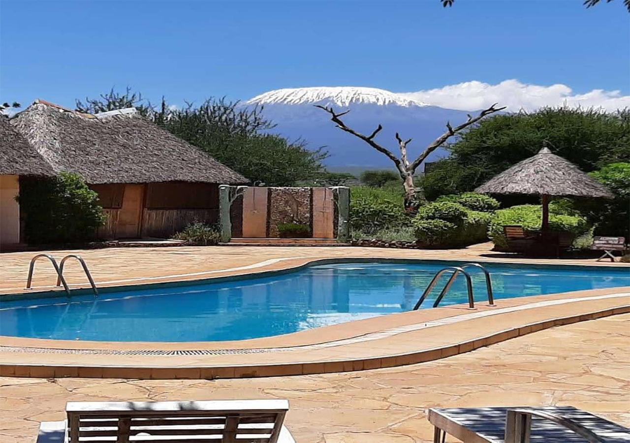 AA Lodge Amboseli Buitenkant foto