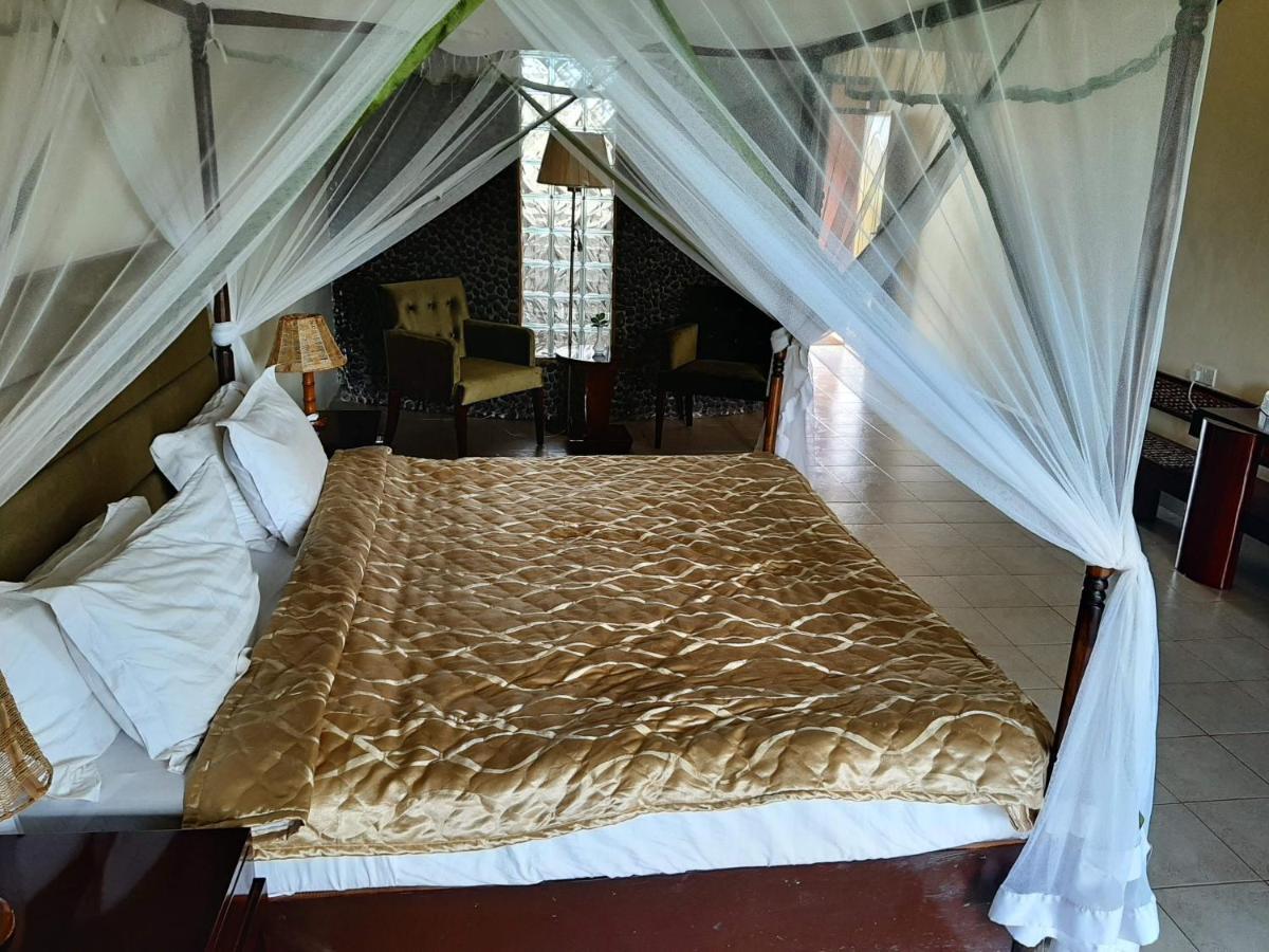 AA Lodge Amboseli Buitenkant foto