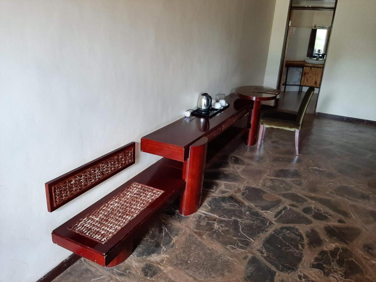 AA Lodge Amboseli Buitenkant foto